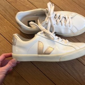 Veja women’s size 36